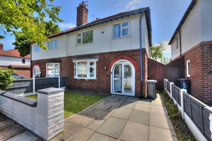 3 Bedroom Semi-Detached House To Rent In Brooke Road East, Waterloo, Liverpool, L22