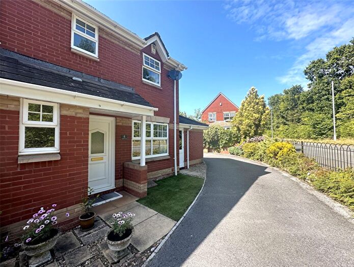 3 Bedroom Semi-Detached House To Rent In Knights Crescent, Exeter, EX2