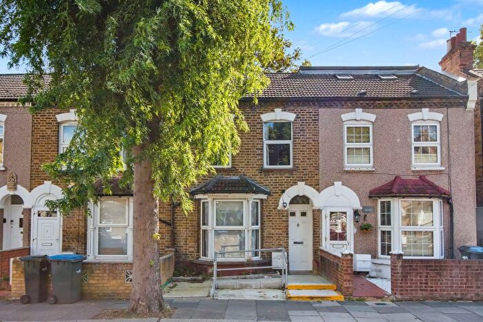 2 Bedroom Terraced House For Sale In Oxford Road, London, N9