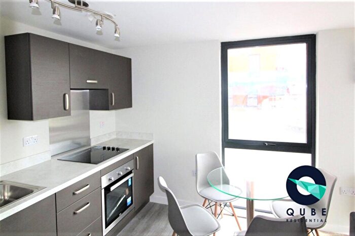 2 Bedroom Flat To Rent In Adelphi Street, Salford, Greater Manchester, M3