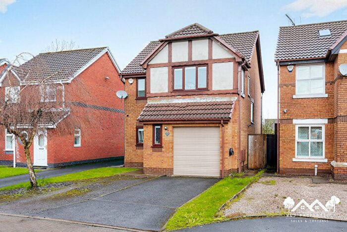 4 Bedroom Detached House For Sale In Dale View, Blackburn, BB2