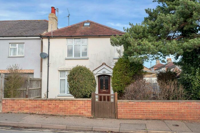 1 Bedroom Flat To Rent In Orchard Road, Stamford, PE9