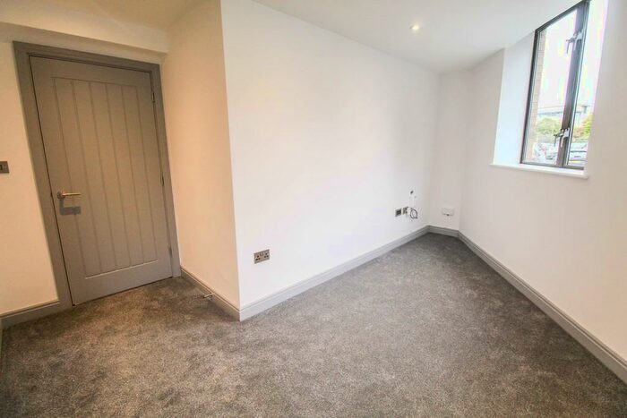 1 Bedroom Apartment To Rent In Liv Apartments, George Street, BD1