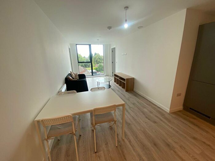 2 Bedroom Apartment To Rent In Park View, Darwin Street, Birmingham, West Midlands, B12