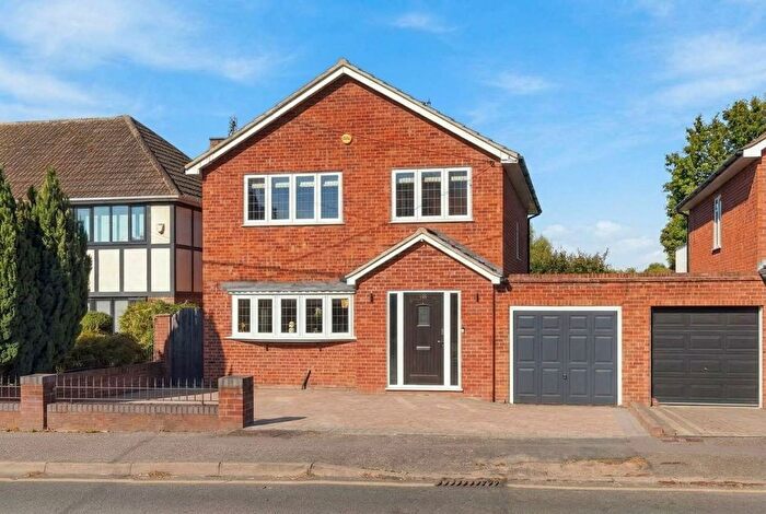 4 Bedroom Detached House For Sale In Western Road, Billericay, CM12