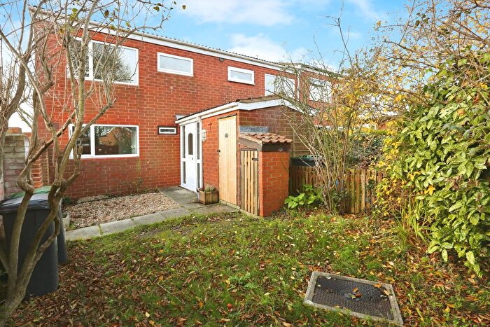 3 Bedroom End Of Terrace House For Sale In Naish Drive, Gosport, Hampshire, PO12