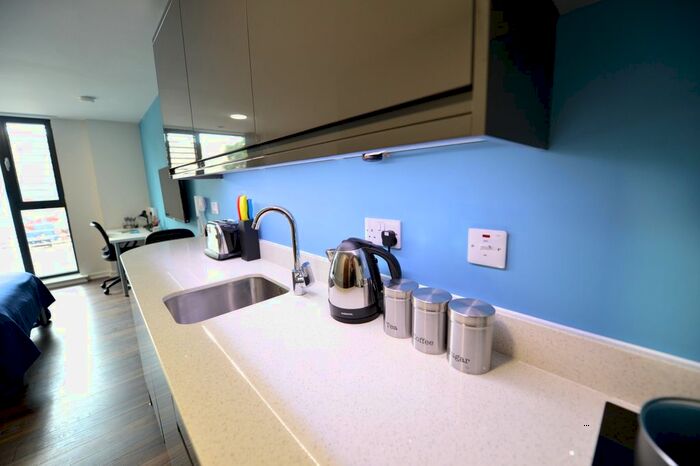 1 Bedroom Flat To Rent In Arundel Street, Sheffield, S1