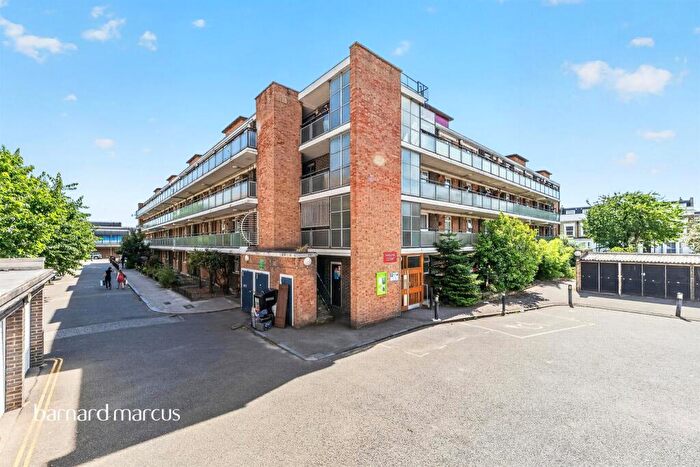 1 Bedroom Apartment For Sale In Burns Road, London, SW11