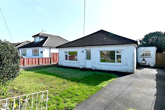 3 Bedroom Detached Bungalow For Sale In Milton Grove, New Milton, BH25