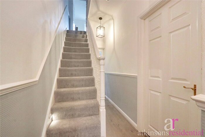 3 Bedroom Terraced House For Sale In Burlington Road, Enfield, Middlesex, EN2