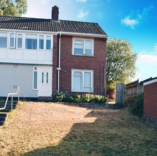 3 Bedroom Maisonette To Rent In Margaret Road, Exeter, EX4
