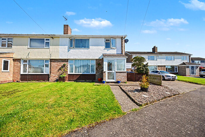 3 Bedroom Semi Detached House For Sale In Onley Park, Willoughby, CV23