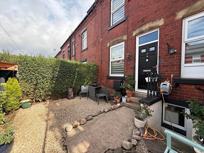 2 Bedroom Terraced House To Rent In Swallow Avenue, Leeds, West Yorkshire, LS12