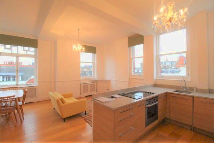 2 Bedroom Flat To Rent In Chiltern Street, London, W1U