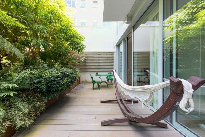 1 Bedroom Flat To Rent In Barnsbury Terrace, Barnsbury, Islington, London, N1