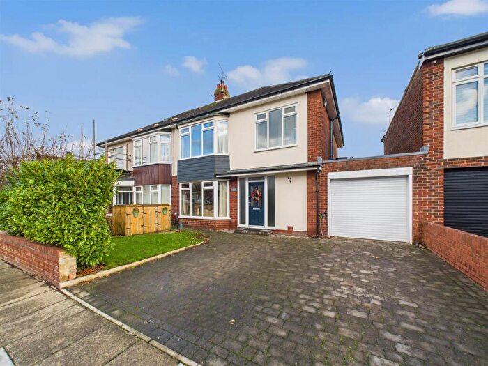 3 Bedroom Semi Detached House For Sale In Millview Drive, Tynemouth, NE30