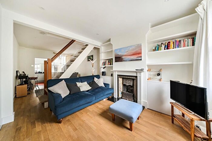 2 Bedroom Terraced House For Sale In Albert Road, Richmond, TW10