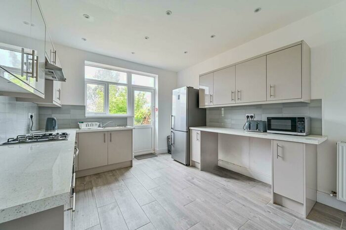 6 Bedroom Semi-Detached House To Rent In Hillcross Avenue, Morden Park, Morden, SM4