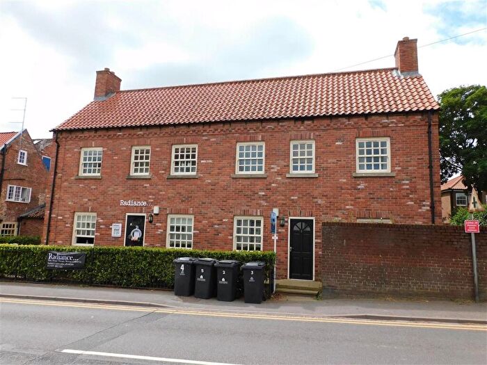 1 Bedroom Apartment For Sale In Market Place, Bawtry, Doncaster, DN10