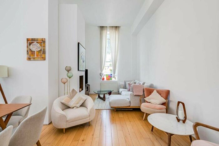 2 Bedroom Apartment For Sale In The Yoo Building, Hall Road, St John's Wood, NW8