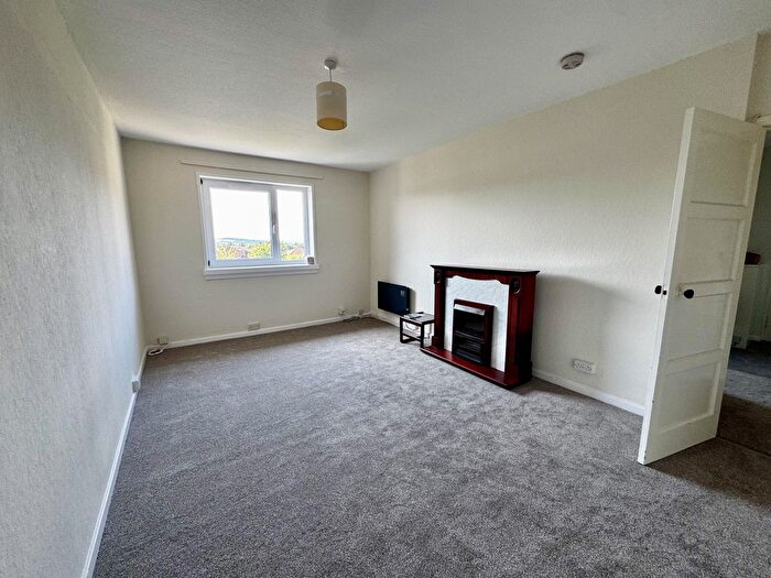 1 Bedroom Flat To Rent In Inchbrae Drive, Aberdeen, AB10