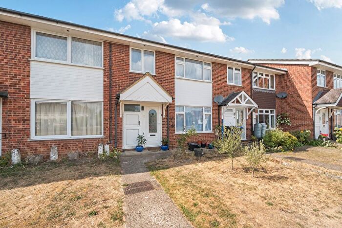 3 Bedroom Terraced House For Sale In Tockley Road, Burnham, Buckinghamshire, SL1