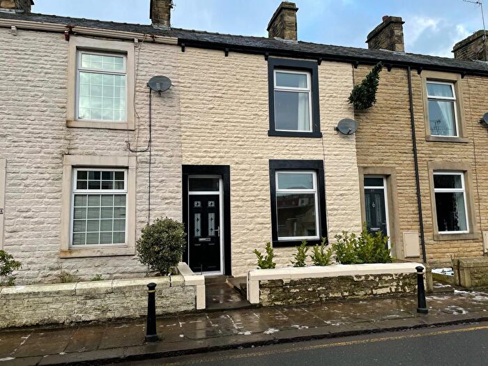 3 Bedroom Terraced House To Rent In Victoria Road, Earby, BB18