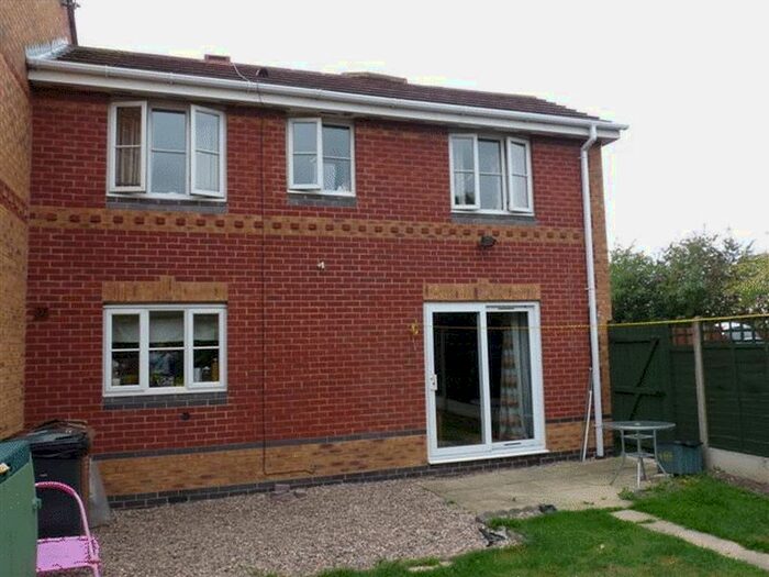 2 Bedroom Terraced House To Rent In Middle Close, Swadlincote, DE11