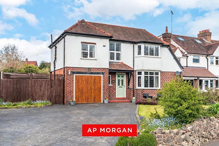 3 Bedroom Detached House For Sale In Mill Lane, Northfield, Birmingham, West Midlands, B31