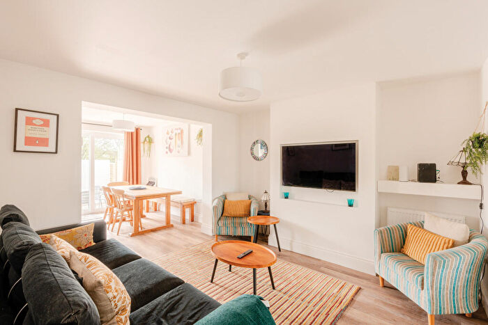 3 Bedroom Semi-Detached House For Sale In Smithcourt Drive, Little Stoke, Bristol, BS34