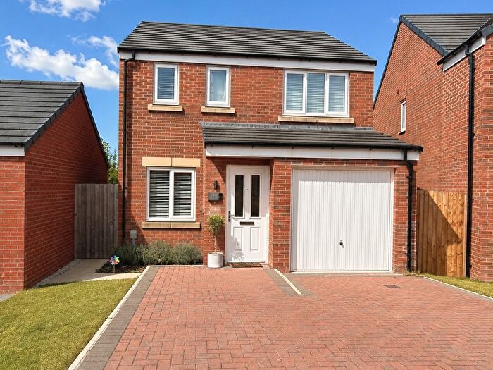 3 Bedroom Detached House For Sale In Garnet Close, Poulton-Le-Fylde, FY6
