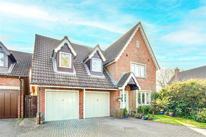 5 Bedroom Detached House For Sale In Martingale Road, Burbage, Marlborough, Wiltshire, SN8