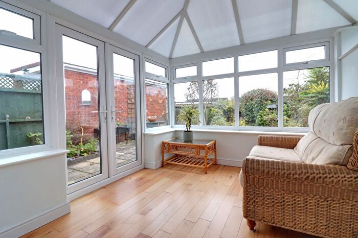 3 Bedroom Bungalow For Sale In Old Barn Close, Gnosall, Staffordshire, ST20