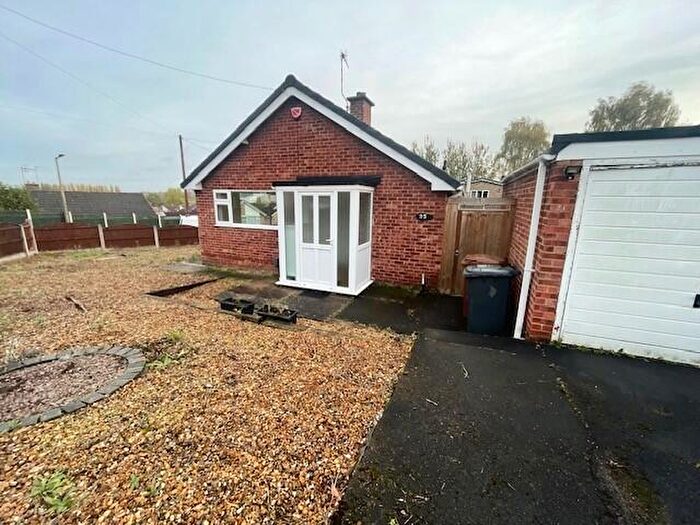 3 Bedroom House To Rent In Cantelupe Road, Ilkeston, DE7