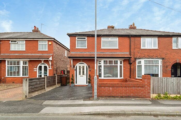 3 Bedroom Semi-Detached House For Sale In Wordsworth Avenue, Manchester, Lancashire, M43
