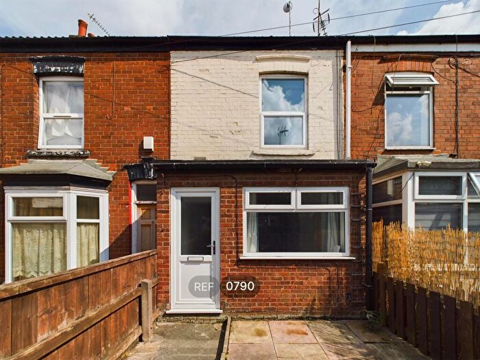 2 Bedroom Terraced House To Rent In Colenso Villas, Barnsley Street, HU8