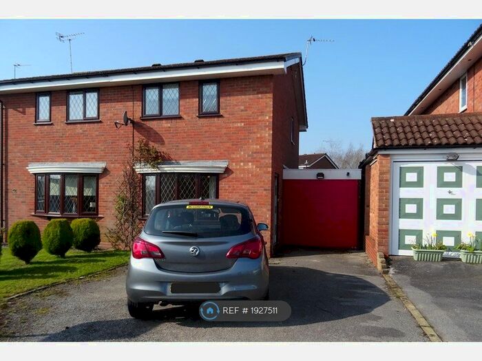 2 Bedroom Semi-Detached House To Rent In Hollings Grove, Solihull, B91