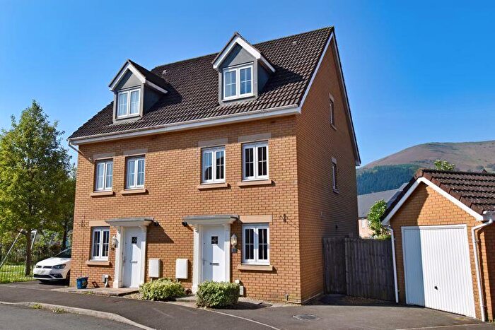 4 Bedroom Semi-Detached House For Sale In Llanfoist, Abergavenny, NP7
