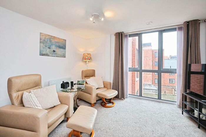 2 Bedroom Flat For Sale In Carver Street, Birmingham, West Midlands, B1