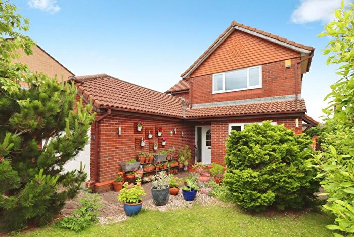 4 Bedroom Detached House For Sale In Pettigrove Road, Bristol, Avon, BS15