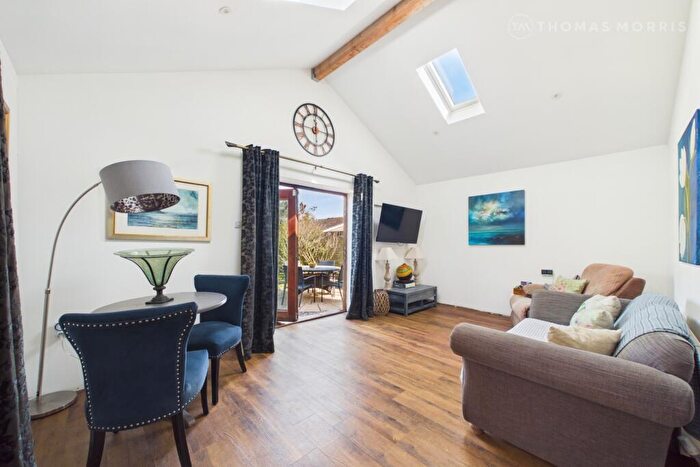 2 Bedroom Bungalow For Sale In The Hawthorns, Bluntisham, Huntingdon, Cambridgeshire, PE28