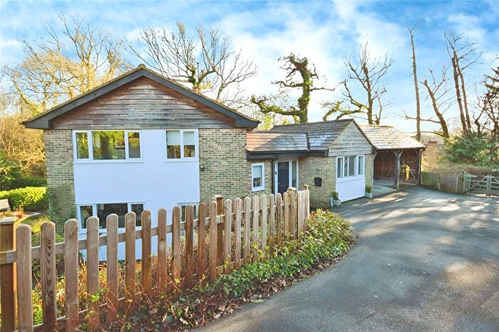 4 Bedroom Detached House For Sale In Woodland Way, Bidborough, Tunbridge Wells, Kent, TN4