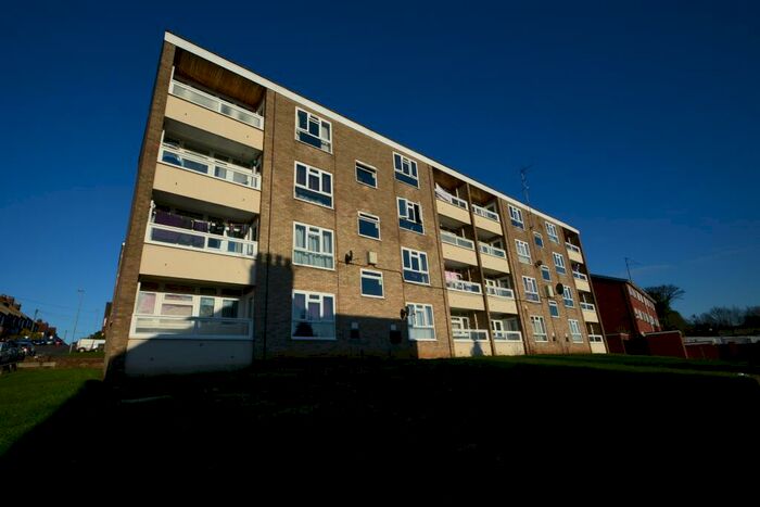 2 Bedroom Flat To Rent In Junction Road, Norwich, NR3