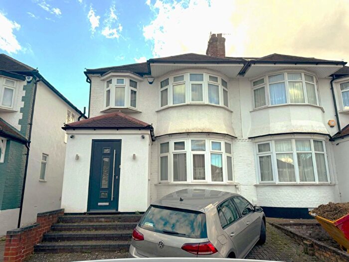 3 Bedroom Semi Detached House To Rent In Brook Avenue, Edgware, HA8