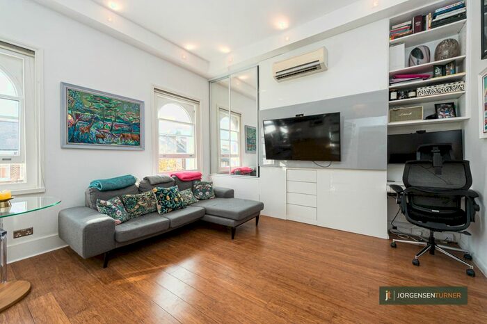 Studio To Rent In Netherwood Road, Brook Green, London, W14