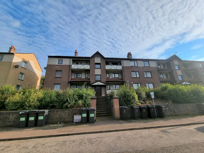 3 Bedroom Penthouse To Rent In Morrison Drive, Garthdee, Aberdeen, AB10