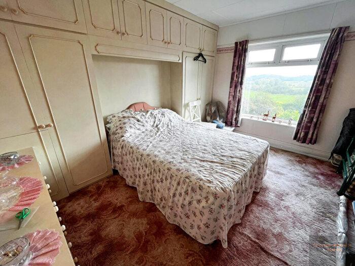 3 Bedroom Detached House For Sale In Breach Road, Heanor, Derbyshire, DE75