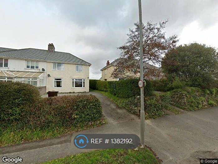 3 Bedroom Semi-Detached House To Rent In Green Close, Truro, TR1