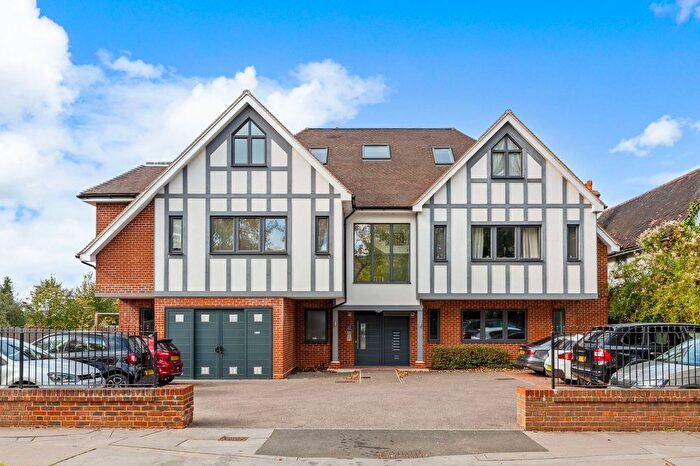 1 Bedroom Studio For Sale In Melville Avenue, South Croydon, CR2