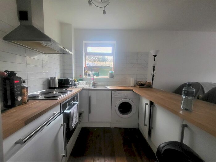 1 Bedroom End Of Terrace House To Rent In Rotherwood Close, London, SW20